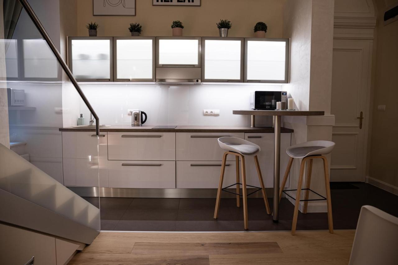 Ozone One Apartment Budapest Exterior foto