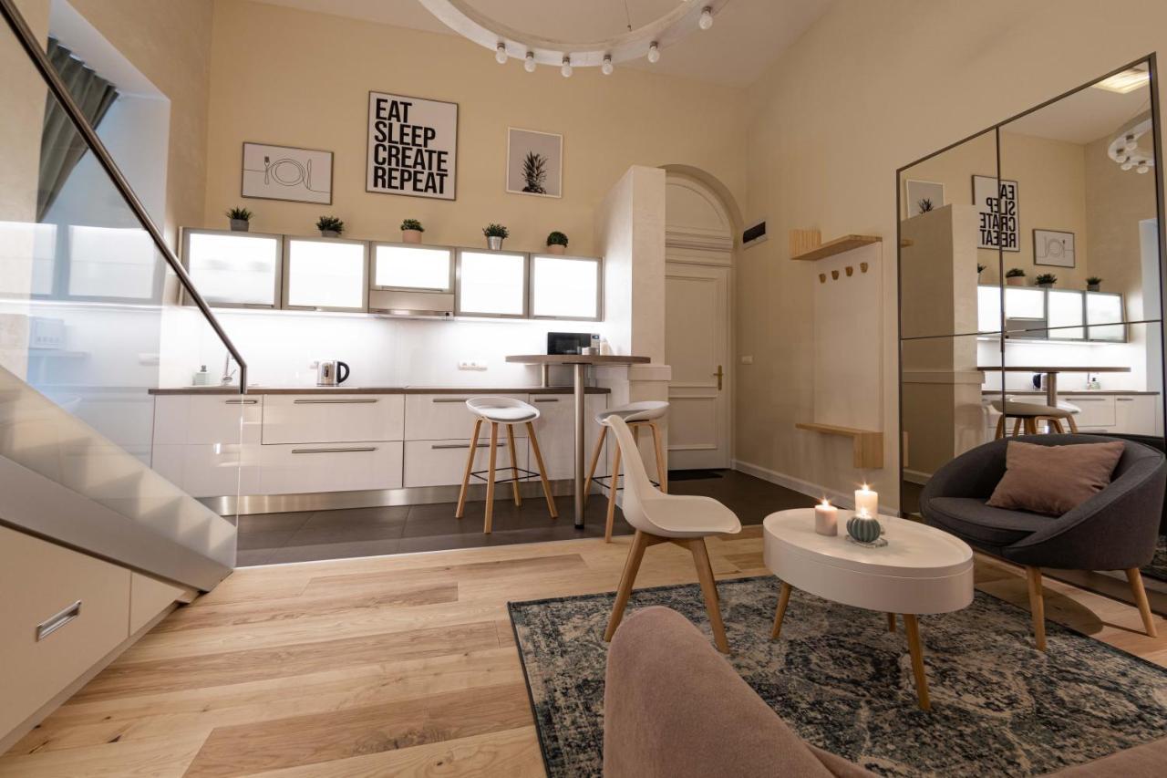 Ozone One Apartment Budapest Exterior foto
