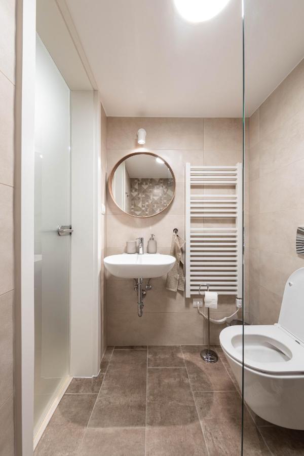 Ozone One Apartment Budapest Exterior foto